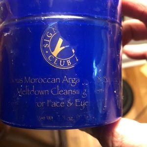 Moroccan Argan oil meltdown cleanser for face